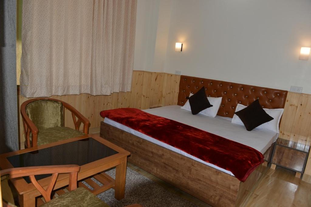 Tulip Flowing River View Hotel. Shamshi Exteriör bild