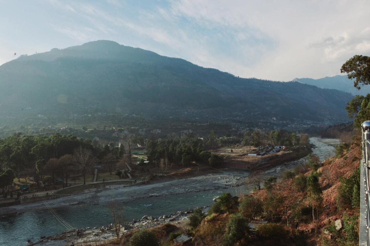 Tulip Flowing River View Hotel. Shamshi Exteriör bild